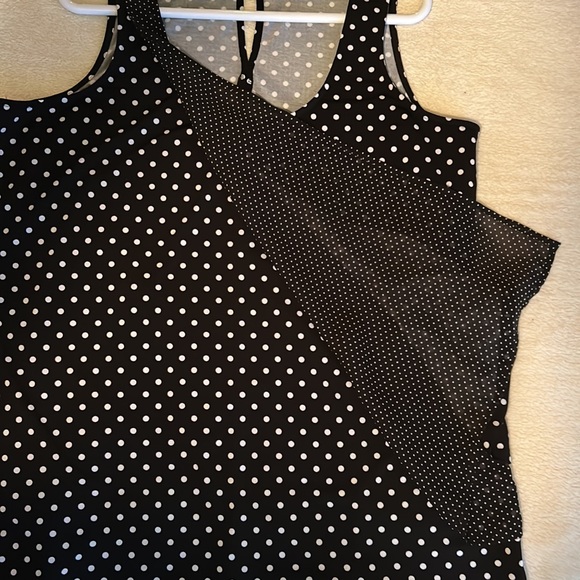 Large polka dot tank - Picture 2 of 4